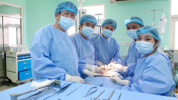 Diễn biến mới nhất của 3 ca ghép tạng từ một người hiến ở Quảng Ninh- Ảnh 2. Diễn biến mới nhất của 3 ca ghép tạng từ một người hiến ở Quảng Ninh- Ảnh 2.