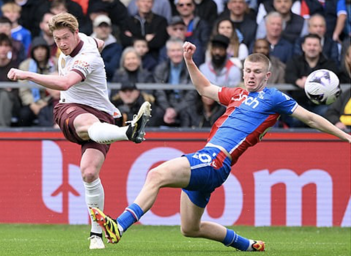 De Bruyne tỏa sáng, Man City thắng đậm Crystal Palace- Ảnh 3. De Bruyne tỏa sáng, Man City thắng đậm Crystal Palace- Ảnh 3.