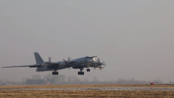 Máy bay ném bom chiến lược Tu-95 của Nga. Ảnh: Reuters Máy bay ném bom chiến lược Tu-95 của Nga. Ảnh: Reuters