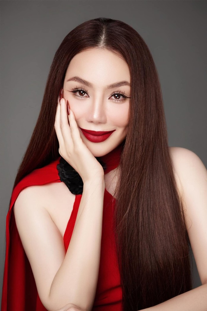 Hồ Quỳnh Hương nêu hậu quả khi tự ý xài kem trộn- Ảnh 2. Hồ Quỳnh Hương nêu hậu quả khi tự ý xài kem trộn- Ảnh 2.
