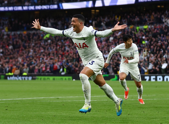 Dàn hậu vệ ghi bàn, Tottenham thắng nhọc Nottingham Forest- Ảnh 7. Dàn hậu vệ ghi bàn, Tottenham thắng nhọc Nottingham Forest- Ảnh 7.