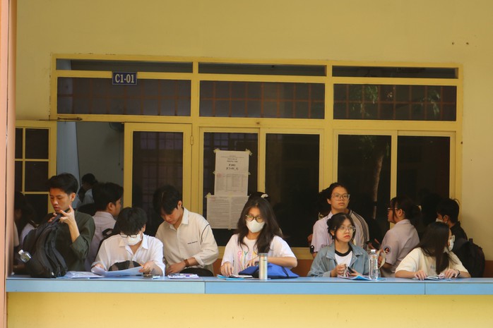 Gần 94.000 thí sinh thi đánh giá năng lực, ngày 15-4 công bố kết quả- Ảnh 3. Gần 94.000 thí sinh thi đánh giá năng lực, ngày 15-4 công bố kết quả- Ảnh 3.