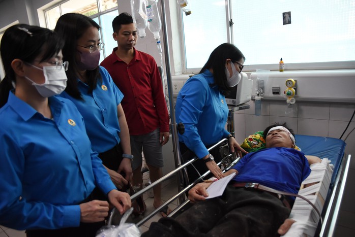Ám ảnh hiện trường vụ nổ lò hơi 6 người chết ở Đồng Nai- Ảnh 11. Ám ảnh hiện trường vụ nổ lò hơi 6 người chết ở Đồng Nai- Ảnh 11.
