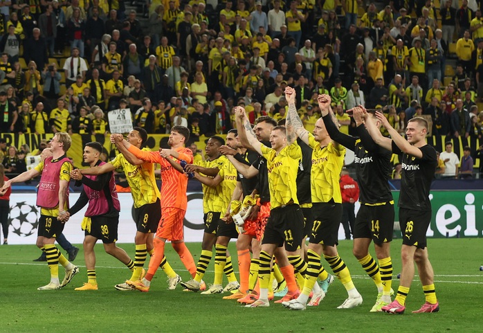 Dortmund quật ngã PSG, bán kết Champions League dậy sóng- Ảnh 8. Dortmund quật ngã PSG, bán kết Champions League dậy sóng- Ảnh 8.