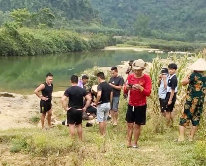 Tắm suối, 3 học sinh đuối nước thương tâm ở Quảng Bình- Ảnh 1. Tắm suối, 3 học sinh đuối nước thương tâm ở Quảng Bình- Ảnh 1.