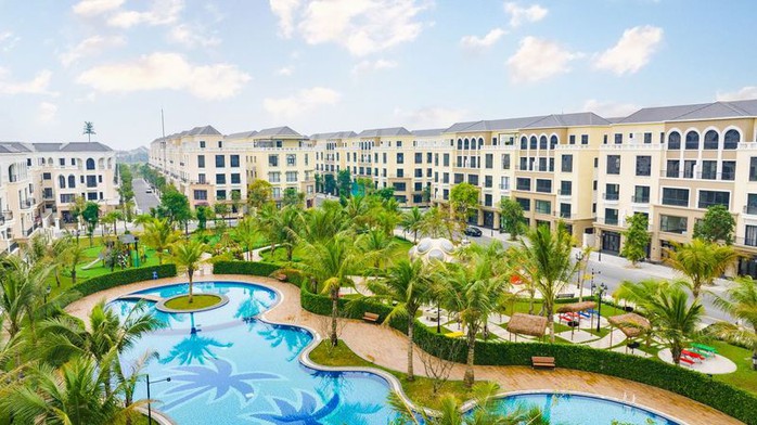 Khi mua các BĐS của Vinhomes, khách hàng sẽ có cơ hội trở thành thành viên của Vinhomes Elite Club và hưởng các ưu đãi hấp dẫn Khi mua các BĐS của Vinhomes, khách hàng sẽ có cơ hội trở thành thành viên của Vinhomes Elite Club và hưởng các ưu đãi hấp dẫn