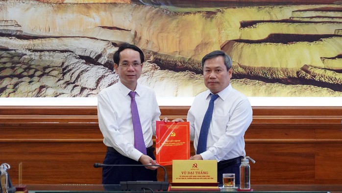 Ban Bí thư chuẩn y nhân sự mới ở Ban Thường vụ Tỉnh ủy Quảng Bình- Ảnh 1. Ban Bí thư chuẩn y nhân sự mới ở Ban Thường vụ Tỉnh ủy Quảng Bình- Ảnh 1.