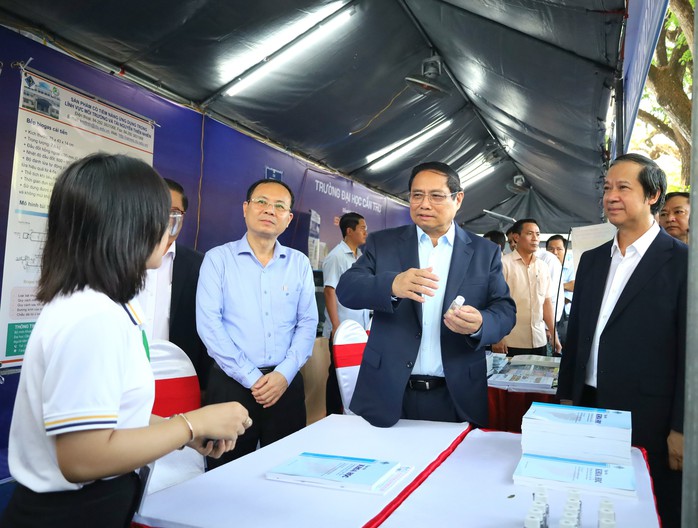 Thủ tướng gợi ý 5 giải pháp quan trọng để phát triển khởi nghiệp trong giới trẻ- Ảnh 1. Thủ tướng gợi ý 5 giải pháp quan trọng để phát triển khởi nghiệp trong giới trẻ- Ảnh 1.