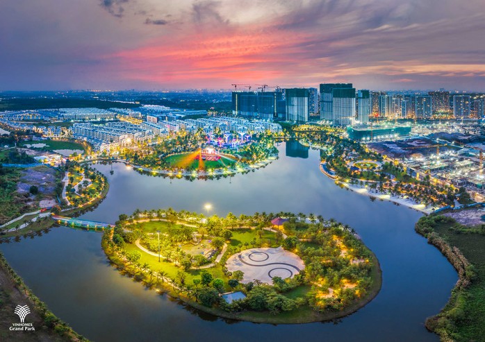 Vinhomes Grand Park luôn giữ vị trí đứng đầu thị trường phía Đông với hệ sinh thái tiện ích đa dạng và đẳng cấp sống bậc nhất Vinhomes Grand Park luôn giữ vị trí đứng đầu thị trường phía Đông với hệ sinh thái tiện ích đa dạng và đẳng cấp sống bậc nhất