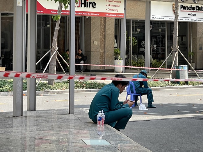 Án mạng ở TP Thủ Đức: Nghi bị trầm cảm, ra tay sát hại vợ, hai con- Ảnh 1. Án mạng ở TP Thủ Đức: Nghi bị trầm cảm, ra tay sát hại vợ, hai con- Ảnh 1.