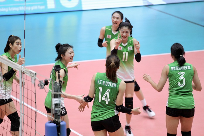Lộ diện chủ nhân 4 suất vé bán kết Cúp bóng chuyền VTV9-Bình Điền- Ảnh 5. Lộ diện chủ nhân 4 suất vé bán kết Cúp bóng chuyền VTV9-Bình Điền- Ảnh 5.