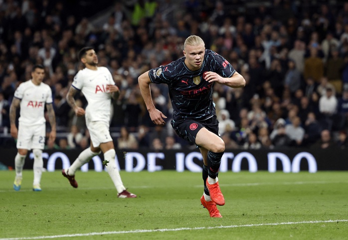 Haaland và thủ môn tỏa sáng, Man City áp sát kỷ lục vô địch- Ảnh 6. Haaland và thủ môn tỏa sáng, Man City áp sát kỷ lục vô địch- Ảnh 6.