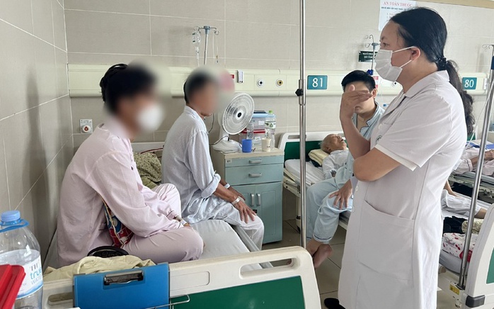 Thủ tướng yêu cầu tăng cường quản lý thuốc lá điện tử, thuốc lá nung nóng- Ảnh 2. Thủ tướng yêu cầu tăng cường quản lý thuốc lá điện tử, thuốc lá nung nóng- Ảnh 2.