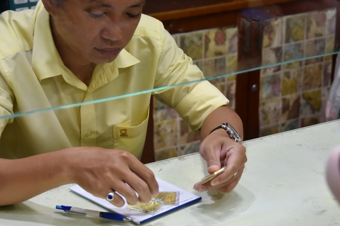 Giá vàng hôm nay, 15-5: Bật tăng trở lại- Ảnh 1.