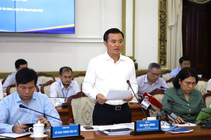 Thúc giải ngân đầu tư công, gỡ vướng dự án- Ảnh 1. Thúc giải ngân đầu tư công, gỡ vướng dự án- Ảnh 1.