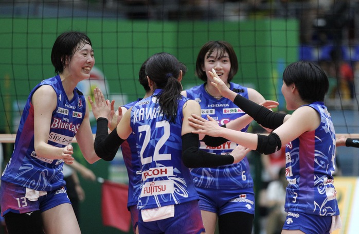 PFU BlueCats vào chung kết Cúp bóng chuyền VTV9-Bình Điền 2024- Ảnh 5. PFU BlueCats vào chung kết Cúp bóng chuyền VTV9-Bình Điền 2024- Ảnh 5.