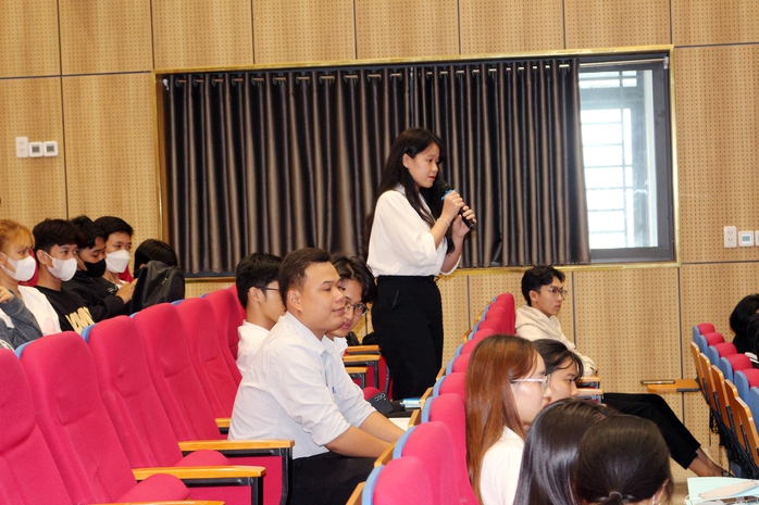 Hội nghị về công nghệ và sở hữu trí tuệ tại Trường ĐH Cửu Long- Ảnh 4. Hội nghị về công nghệ và sở hữu trí tuệ tại Trường ĐH Cửu Long- Ảnh 4.