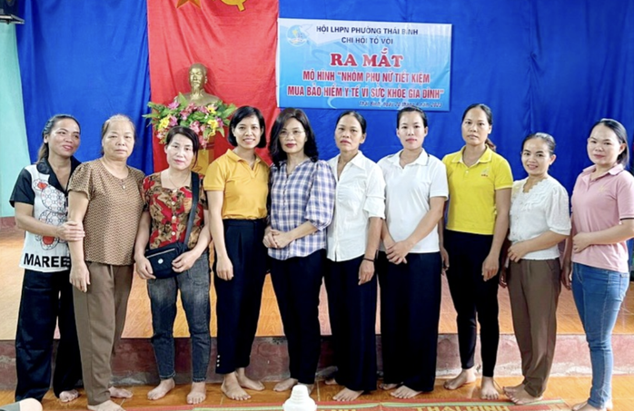 “Phụ nữ tiết kiệm mua thẻ BHYT- vì sức khỏe gia đình"- Ảnh 1. “Phụ nữ tiết kiệm mua thẻ BHYT- vì sức khỏe gia đình"- Ảnh 1.