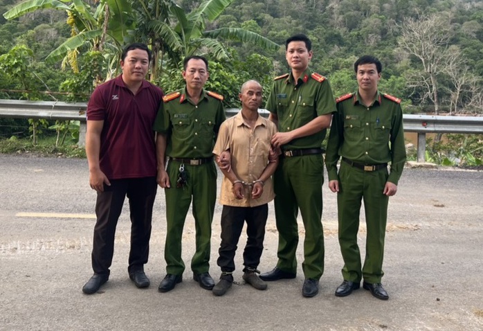 Bắt đối tượng trốn truy nã 22 năm ở nước ngoài- Ảnh 1. Bắt đối tượng trốn truy nã 22 năm ở nước ngoài- Ảnh 1.
