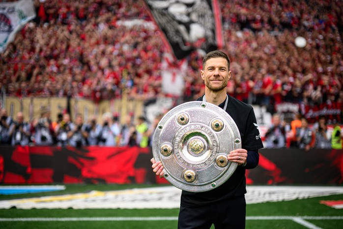 Bayer Leverkusen kết thúc mùa giải với thành tích bất bại- Ảnh 6. Bayer Leverkusen kết thúc mùa giải với thành tích bất bại- Ảnh 6.