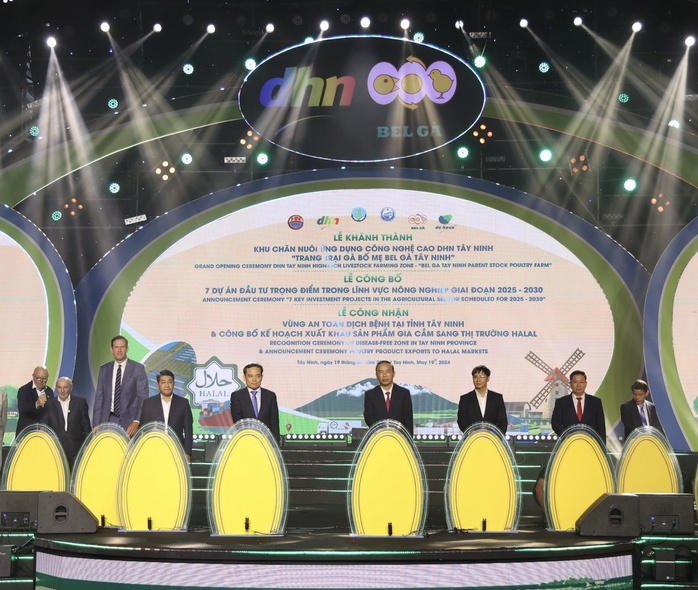 Công bố chuỗi sự kiện quan trọng của Tây Ninh- Ảnh 3. Công bố chuỗi sự kiện quan trọng của Tây Ninh- Ảnh 3.