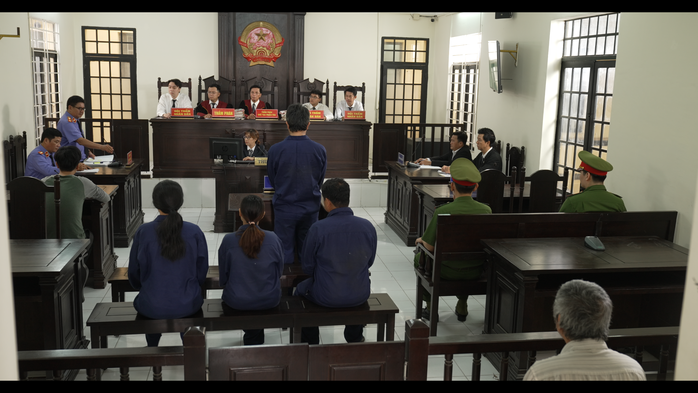 NSƯT Kim Tuyến đối đầu Doãn Quốc Đam, Trung Dũng- Ảnh 9. NSƯT Kim Tuyến đối đầu Doãn Quốc Đam, Trung Dũng- Ảnh 9.
