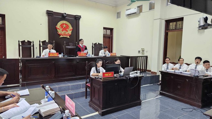 Nhận Nhận