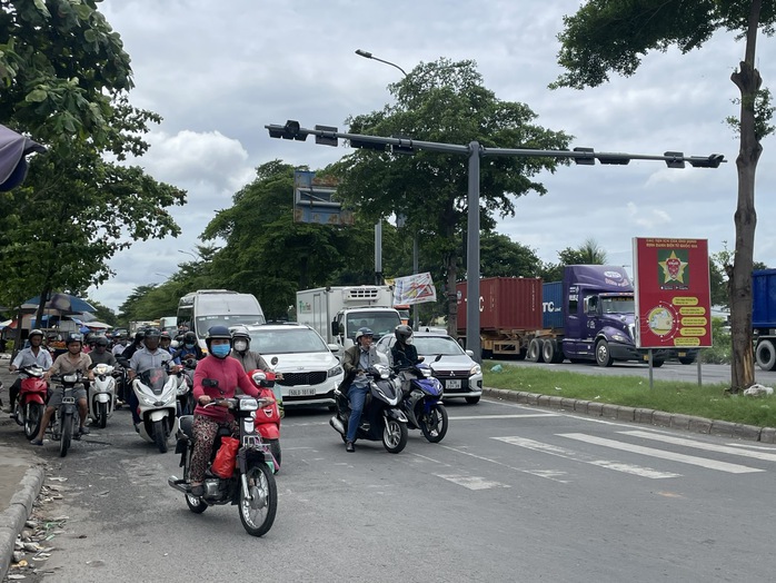 TP HCM: 8 điểm đen tai nạn giao thông sẽ được xóa trong năm 2024 - Ảnh 1. TP HCM: 8 điểm đen tai nạn giao thông sẽ được xóa trong năm 2024 - Ảnh 1.