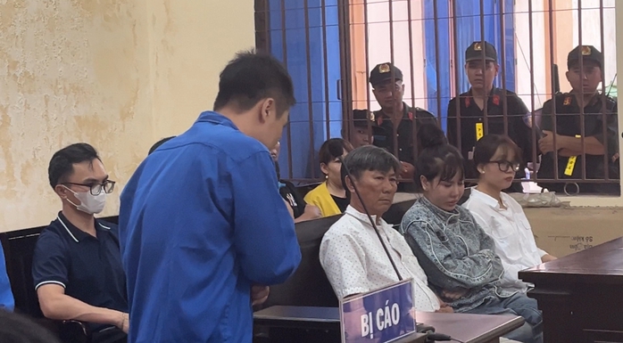 Vụ xe Thành Bưởi gây tai nạn: Tòa trả hồ sơ, điều tra vai trò đồng phạm- Ảnh 3. Vụ xe Thành Bưởi gây tai nạn: Tòa trả hồ sơ, điều tra vai trò đồng phạm- Ảnh 3.