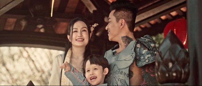 Hương Baby: Tuấn Hưng lạnh lùng trên sân khấu, ấm áp trong gia đình- Ảnh 2. Hương Baby: Tuấn Hưng lạnh lùng trên sân khấu, ấm áp trong gia đình- Ảnh 2.