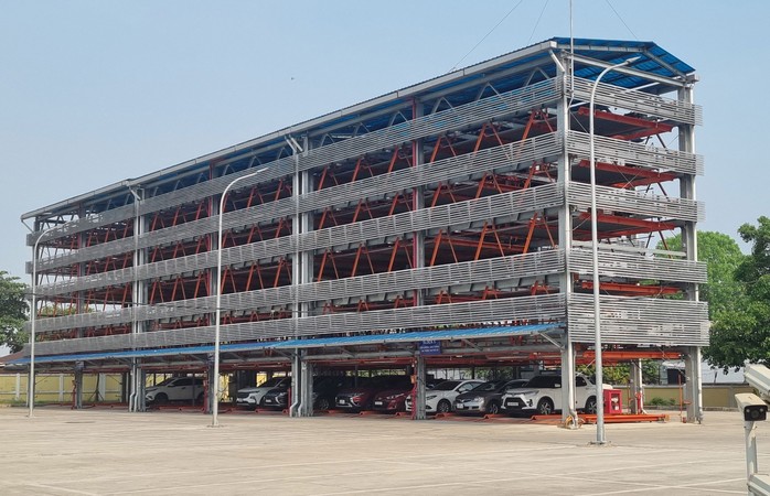 Được đầu tư hiện đại nhưng bãi đỗ xe 166 Hải Phòng, Đà Nẵng rơi vào tình trạng ế ẩm do giá quá cao Được đầu tư hiện đại nhưng bãi đỗ xe 166 Hải Phòng, Đà Nẵng rơi vào tình trạng ế ẩm do giá quá cao