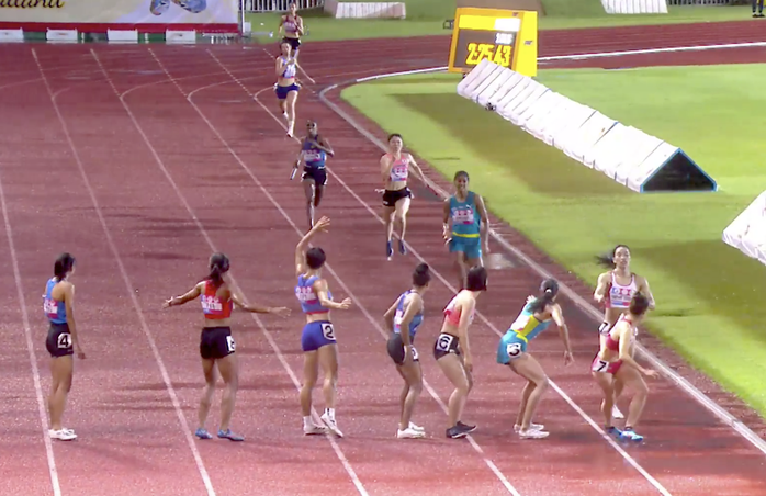 Giành HCV châu Á, tuyển tiếp sức 4x400 m nữ Việt Nam vẫn hụt vé Olympic- Ảnh 2. Giành HCV châu Á, tuyển tiếp sức 4x400 m nữ Việt Nam vẫn hụt vé Olympic- Ảnh 2.