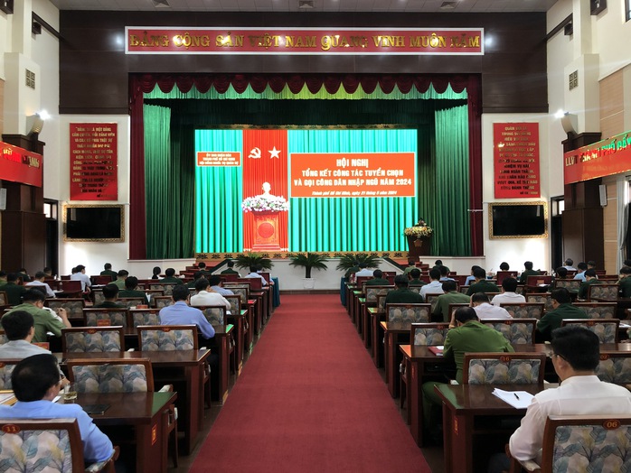 Chú trọng hỗ trợ việc làm cho thanh niên sau khi xuất ngũ- Ảnh 1. Chú trọng hỗ trợ việc làm cho thanh niên sau khi xuất ngũ- Ảnh 1.