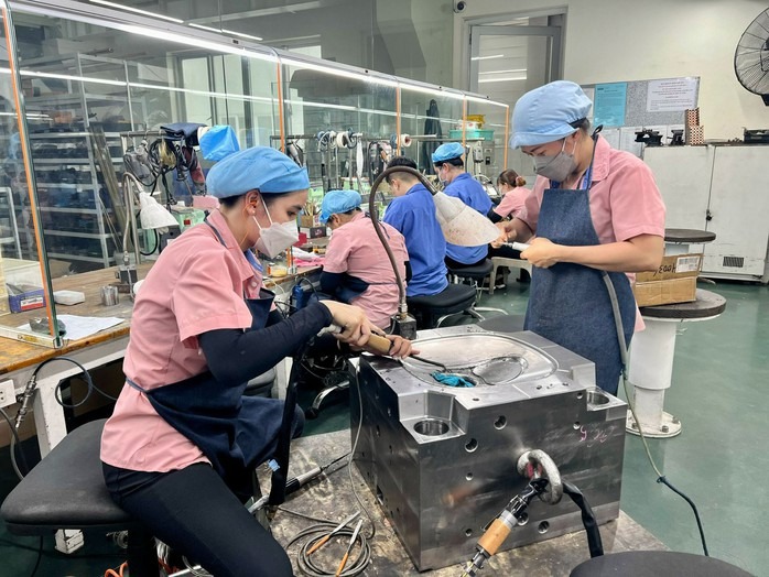 Thủ tướng dự Diễn đàn nâng cao năng suất lao động- Ảnh 1. Thủ tướng dự Diễn đàn nâng cao năng suất lao động- Ảnh 1.
