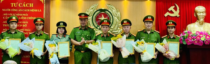 Công an TP HCM triệt phá nhiều đường dây ma túy khủng- Ảnh 1. Công an TP HCM triệt phá nhiều đường dây ma túy khủng- Ảnh 1.