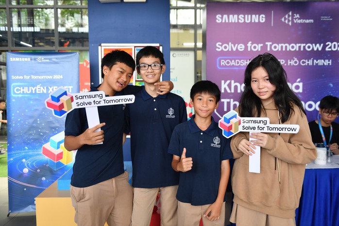 Phát động cuộc thi Solve for Tomorrow 2024- Ảnh 1. Phát động cuộc thi Solve for Tomorrow 2024- Ảnh 1.
