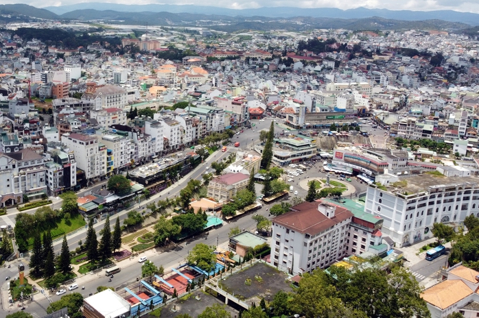 Liệu Đà Lạt và Bảo Lộc có phải hạ loại đô thị sau khi sáp nhập?- Ảnh 1. Liệu Đà Lạt và Bảo Lộc có phải hạ loại đô thị sau khi sáp nhập?- Ảnh 1.