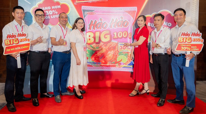 Buổi ra mắt mì Hảo Hảo BIG 100 g Buổi ra mắt mì Hảo Hảo BIG 100 g