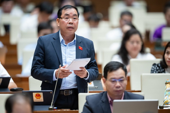 ĐBQH: Dự một đám cưới ở quê, tôi thấy việc cấm tuyệt đối nồng độ cồn có khi lại đúng- Ảnh 2. ĐBQH: Dự một đám cưới ở quê, tôi thấy việc cấm tuyệt đối nồng độ cồn có khi lại đúng- Ảnh 2.