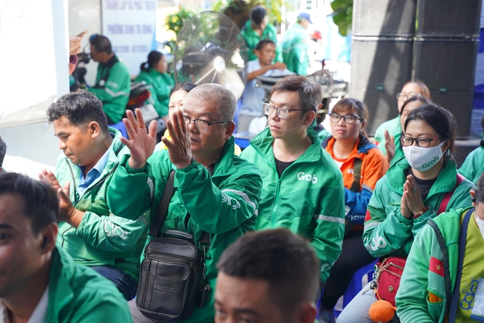 Đề xuất bổ sung 6 nhóm lao động đóng BHXH bắt buộc- Ảnh 2. Đề xuất bổ sung 6 nhóm lao động đóng BHXH bắt buộc- Ảnh 2.
