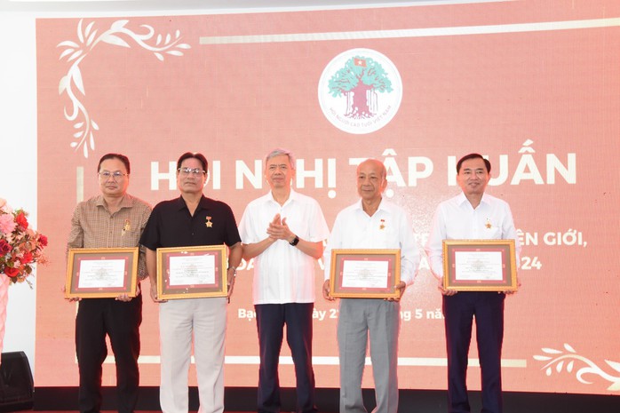 Một sự kiện về người cao tuổi tổ chức tại Bạc Liêu- Ảnh 3. Một sự kiện về người cao tuổi tổ chức tại Bạc Liêu- Ảnh 3.