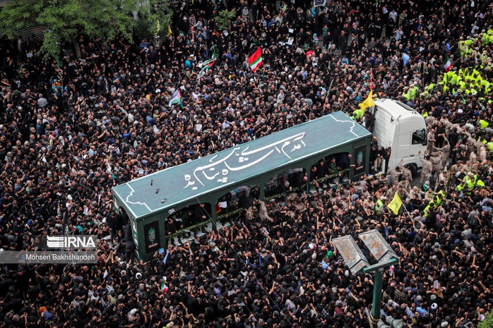 Iran: Lý giải cuộc gọi cuối từ phi công trực thăng chở ông Raisi- Ảnh 2. Iran: Lý giải cuộc gọi cuối từ phi công trực thăng chở ông Raisi- Ảnh 2.