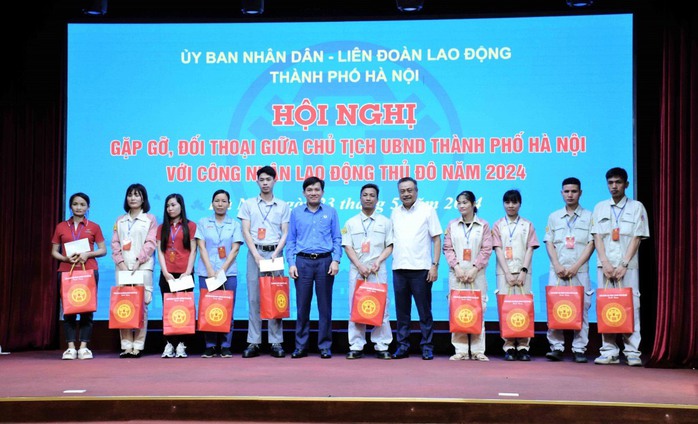 Hà Nội: Công nhân mong an cư lạc nghiệp- Ảnh 1. Hà Nội: Công nhân mong an cư lạc nghiệp- Ảnh 1.