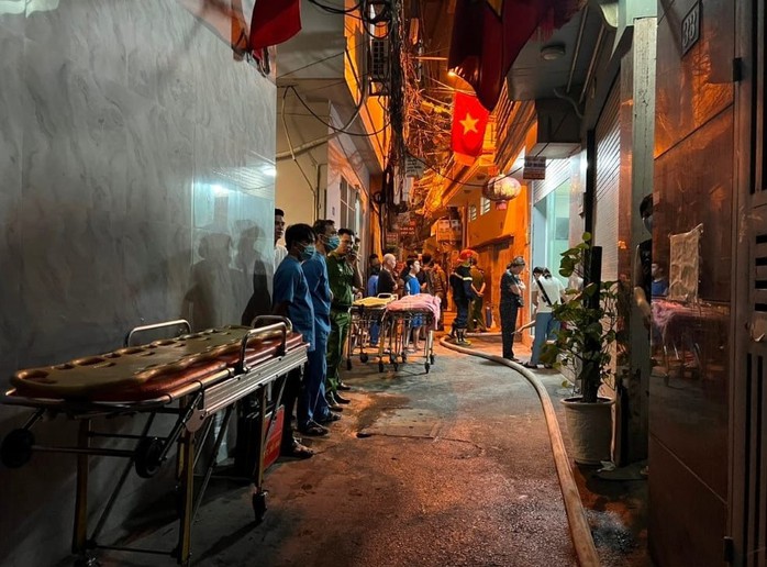 TANG THƯƠNG: Cháy nhà trọ ở Hà Nội, 14 người tử vong- Ảnh 2. TANG THƯƠNG: Cháy nhà trọ ở Hà Nội, 14 người tử vong- Ảnh 2.