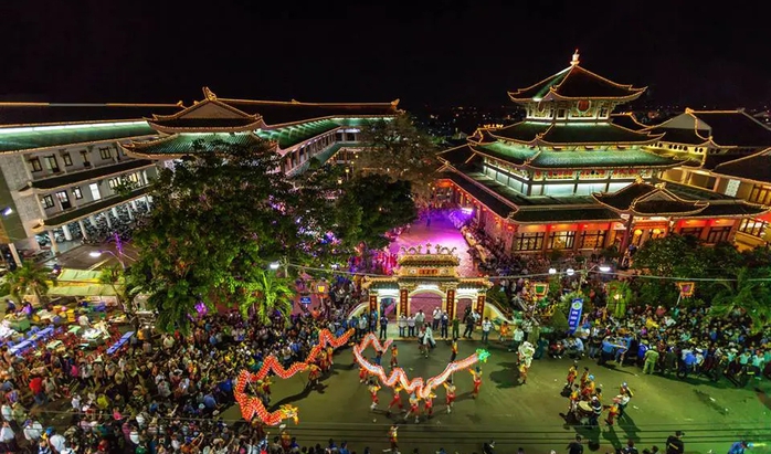 Thông tin về Lễ hội Vía Bà Chúa xứ núi Sam ở Châu Đốc- Ảnh 2. Thông tin về Lễ hội Vía Bà Chúa xứ núi Sam ở Châu Đốc- Ảnh 2.