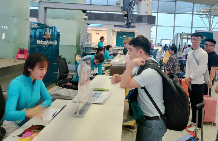 Vé máy bay hè còn nhiều mức giá- Ảnh 1. Vé máy bay hè còn nhiều mức giá- Ảnh 1.