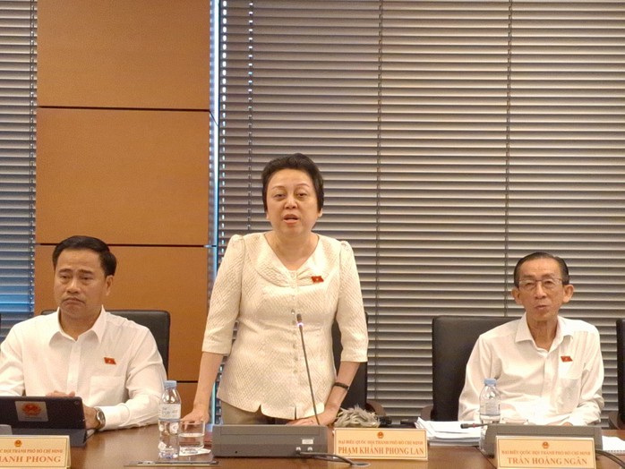 Đại biểu Quốc hội lo xu hướng lập gia đình nhưng chỉ nuôi thú cưng làm niềm vui - Ảnh 2. Đại biểu Quốc hội lo xu hướng lập gia đình nhưng chỉ nuôi thú cưng làm niềm vui - Ảnh 2.