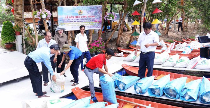 Sức sống mới trên Điểm tham quan Khu Bảo tồn Đồng Tháp Mười- Ảnh 6. Sức sống mới trên Điểm tham quan Khu Bảo tồn Đồng Tháp Mười- Ảnh 6.