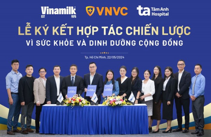 Vinamilk cùng các đối tác y tế lớn đẩy mạnh chăm sóc dinh dưỡng, sức khỏe cộng đồng- Ảnh 1.