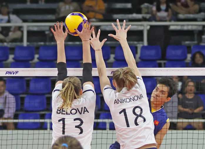 Thắng đậm Kazakhstan, tuyển Việt Nam giành vé bán kết AVC Challenge Cup- Ảnh 4. Thắng đậm Kazakhstan, tuyển Việt Nam giành vé bán kết AVC Challenge Cup- Ảnh 4.